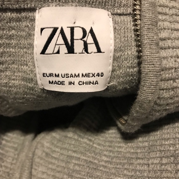 Zara Gray Zip front Cardigan Medium - Picture 8 of 8